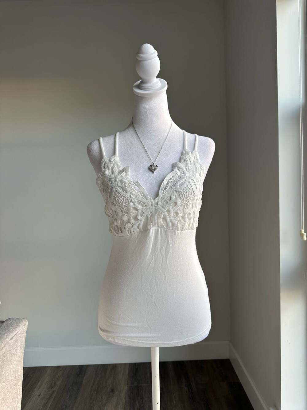 Vintage Boston Proper White Crochet Lace Camisole Cami Tank Top Size XS